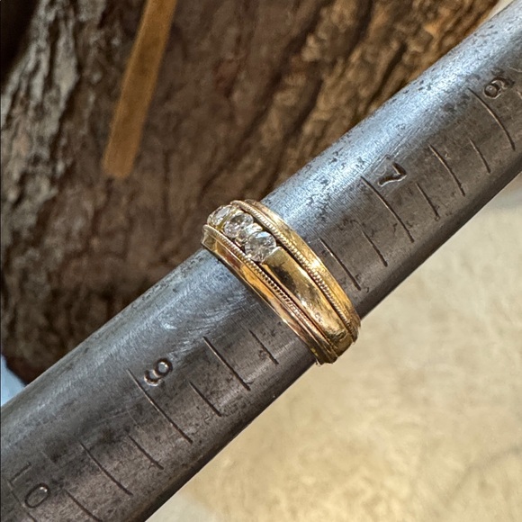 14k Diamond Band - Picture 7 of 8